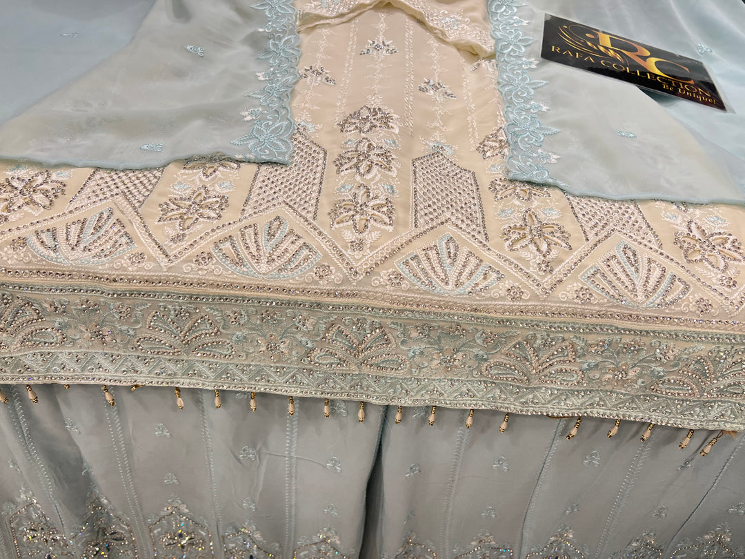 Pakistani party wear suits 2757