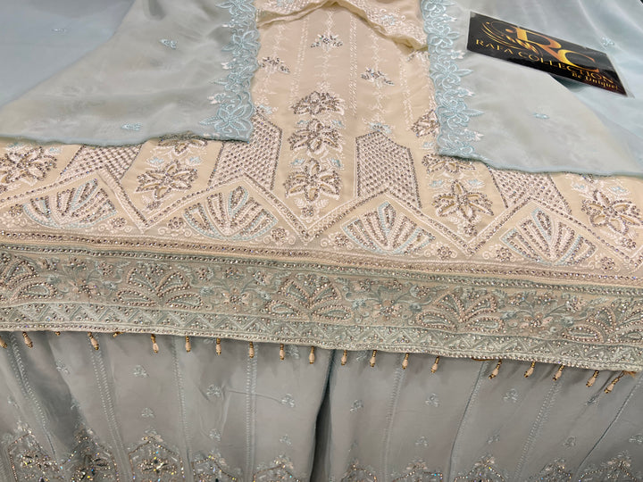 Pakistani party wear suits 2757
