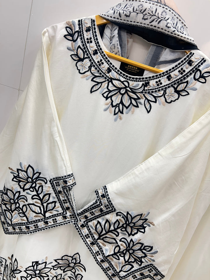 Pakistani formals  2411