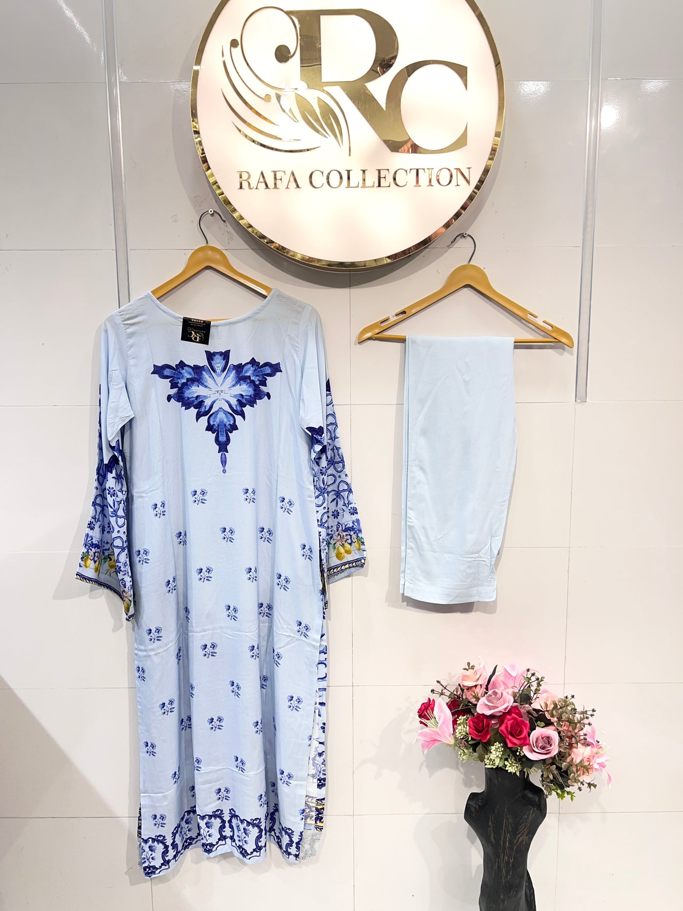 Lawn Embroidered Suits 2603