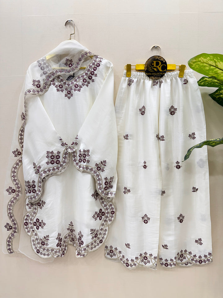 Pakistani Formal suits 2950