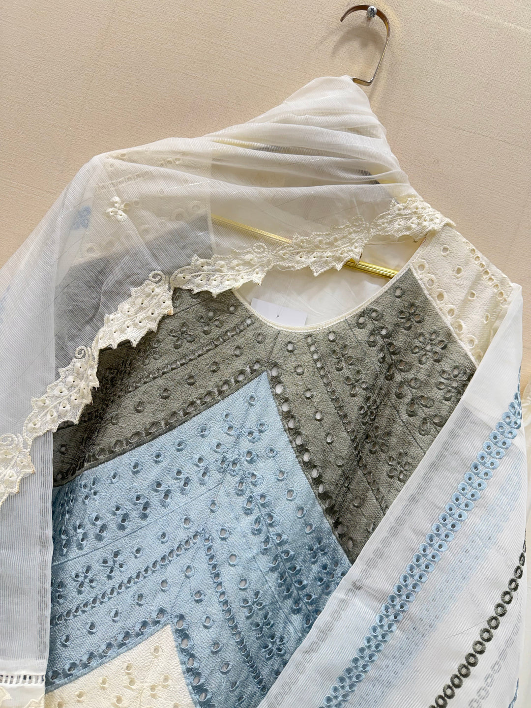 Pakistani Chikankari Suits