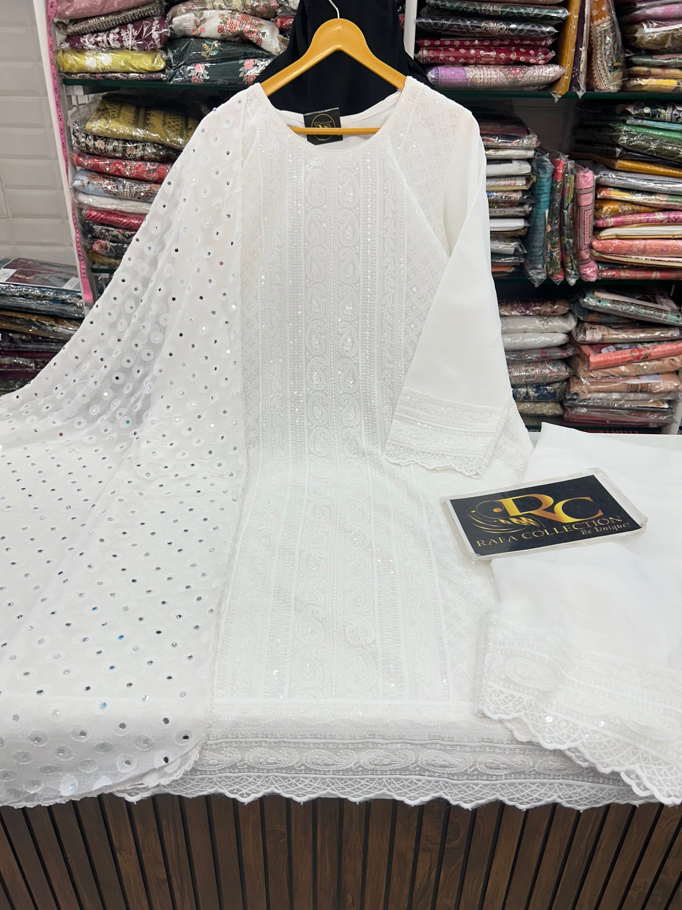Chandni white speacial 1946