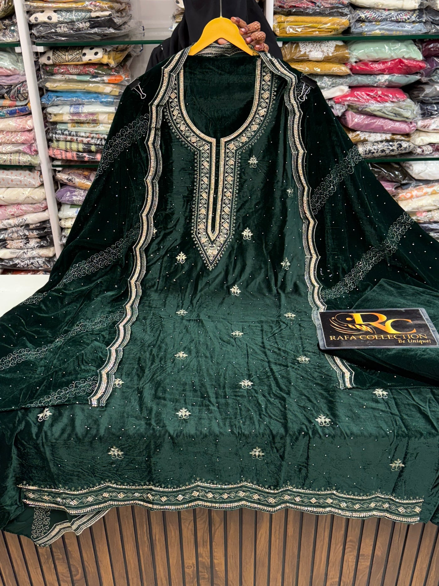 Velvet Embroidered Suit 16533