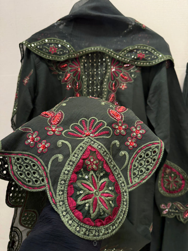 Pakistani Handwork suits