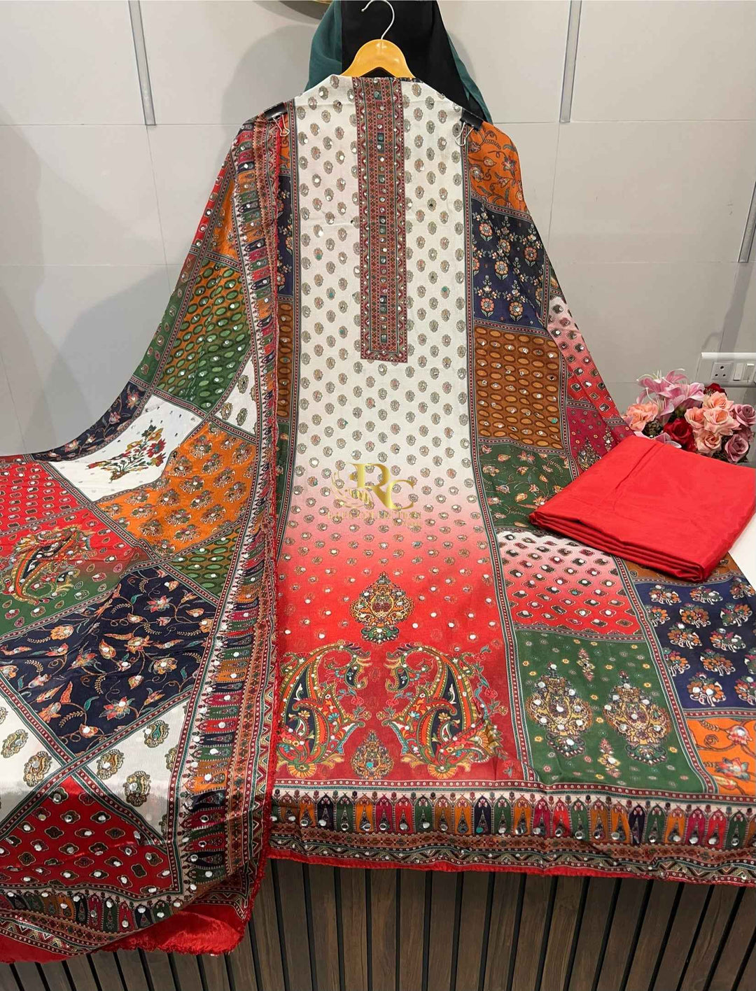 MIRROR WORK SUIT 1756