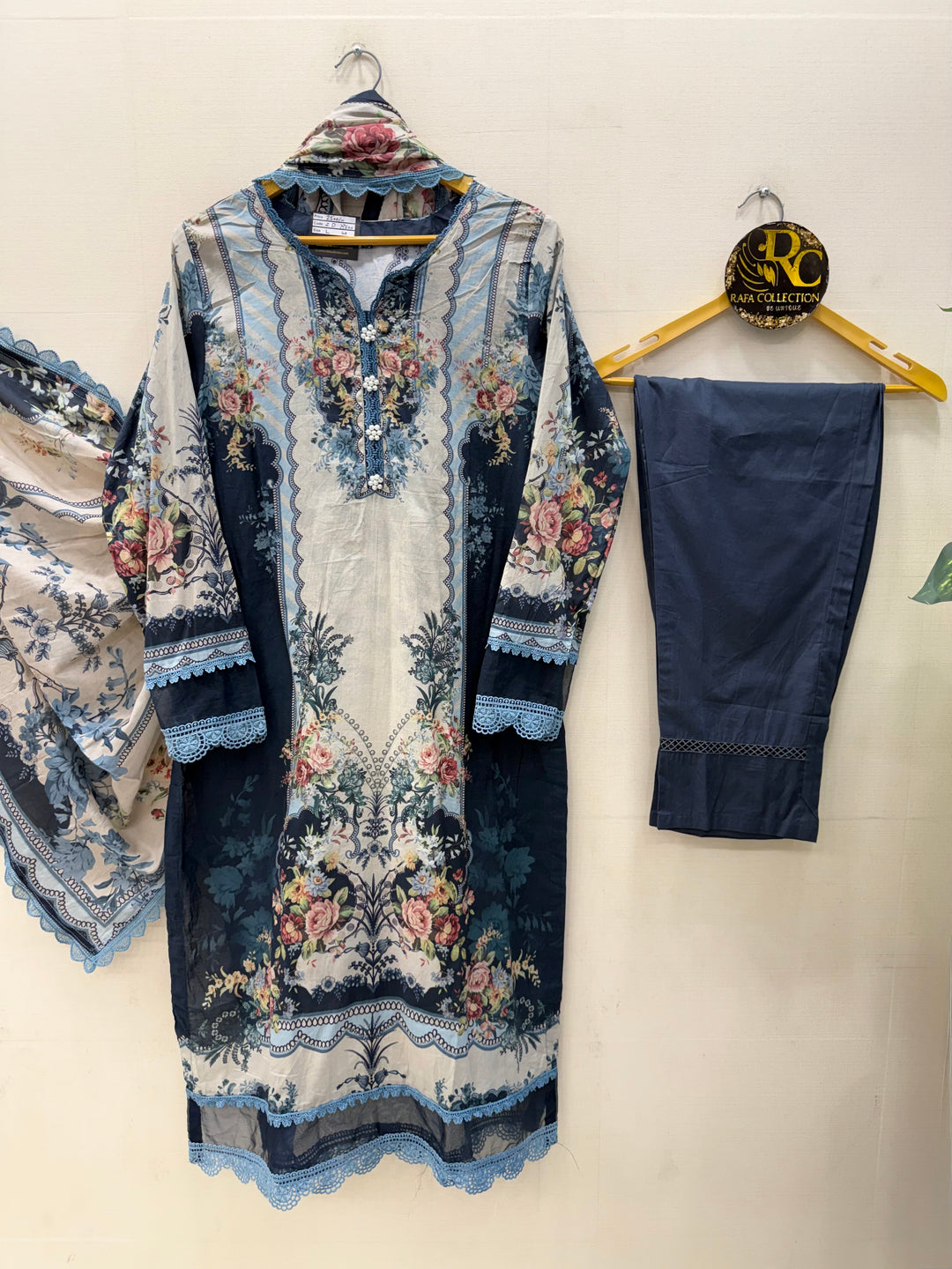 Mausummery Lawn embroidered suits