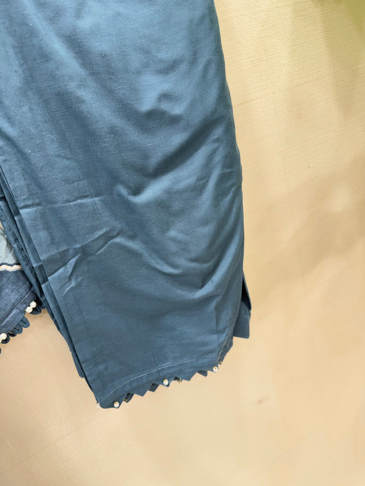 Embroided cotton Suits 2575