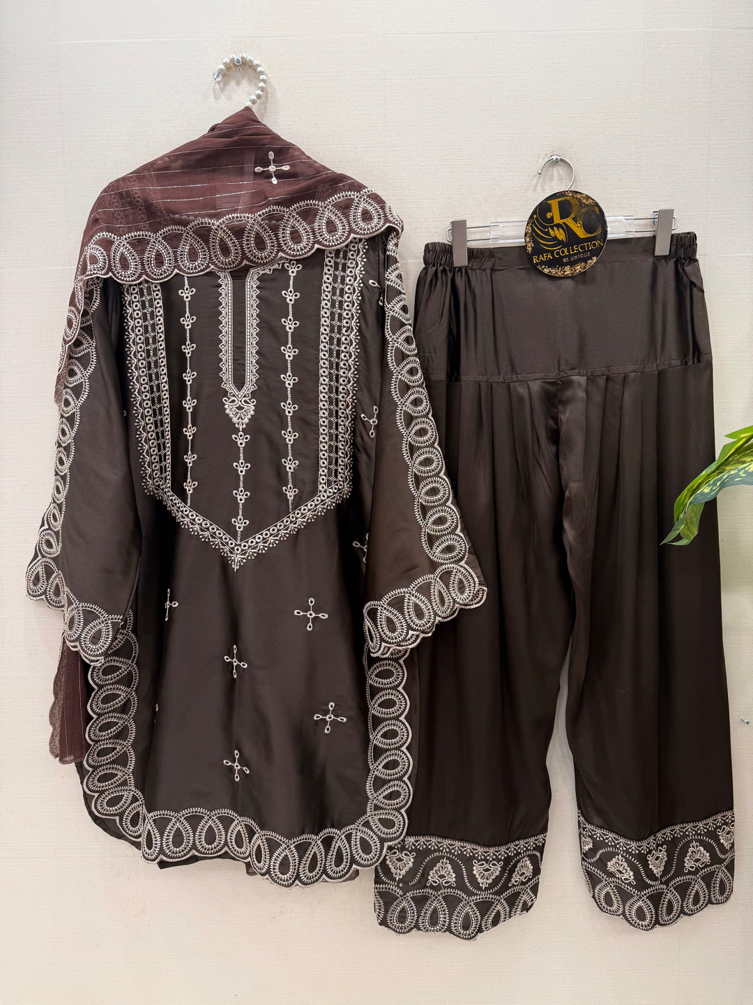 Pakistani Formals suits