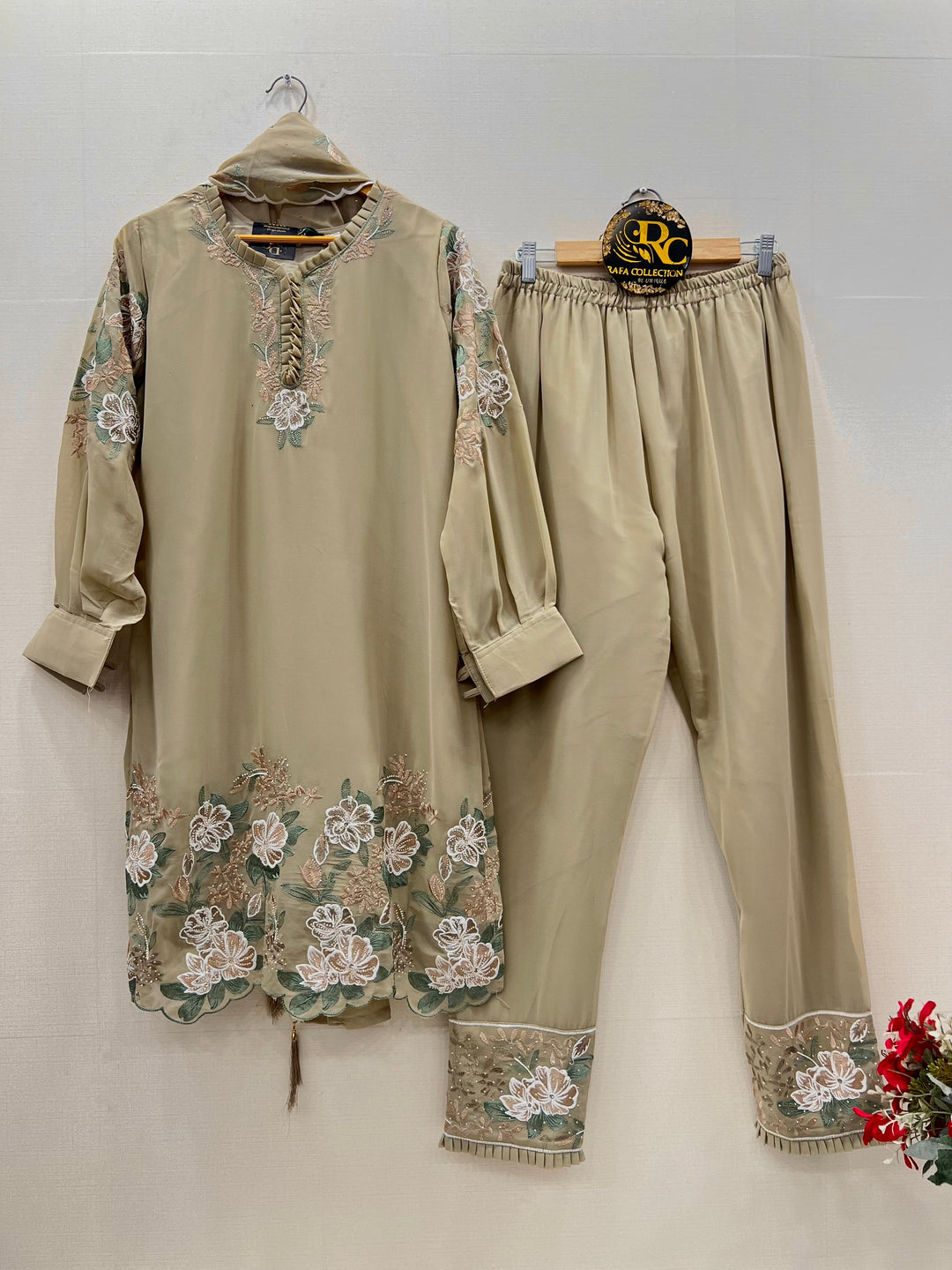 Pakistani Formal Suits