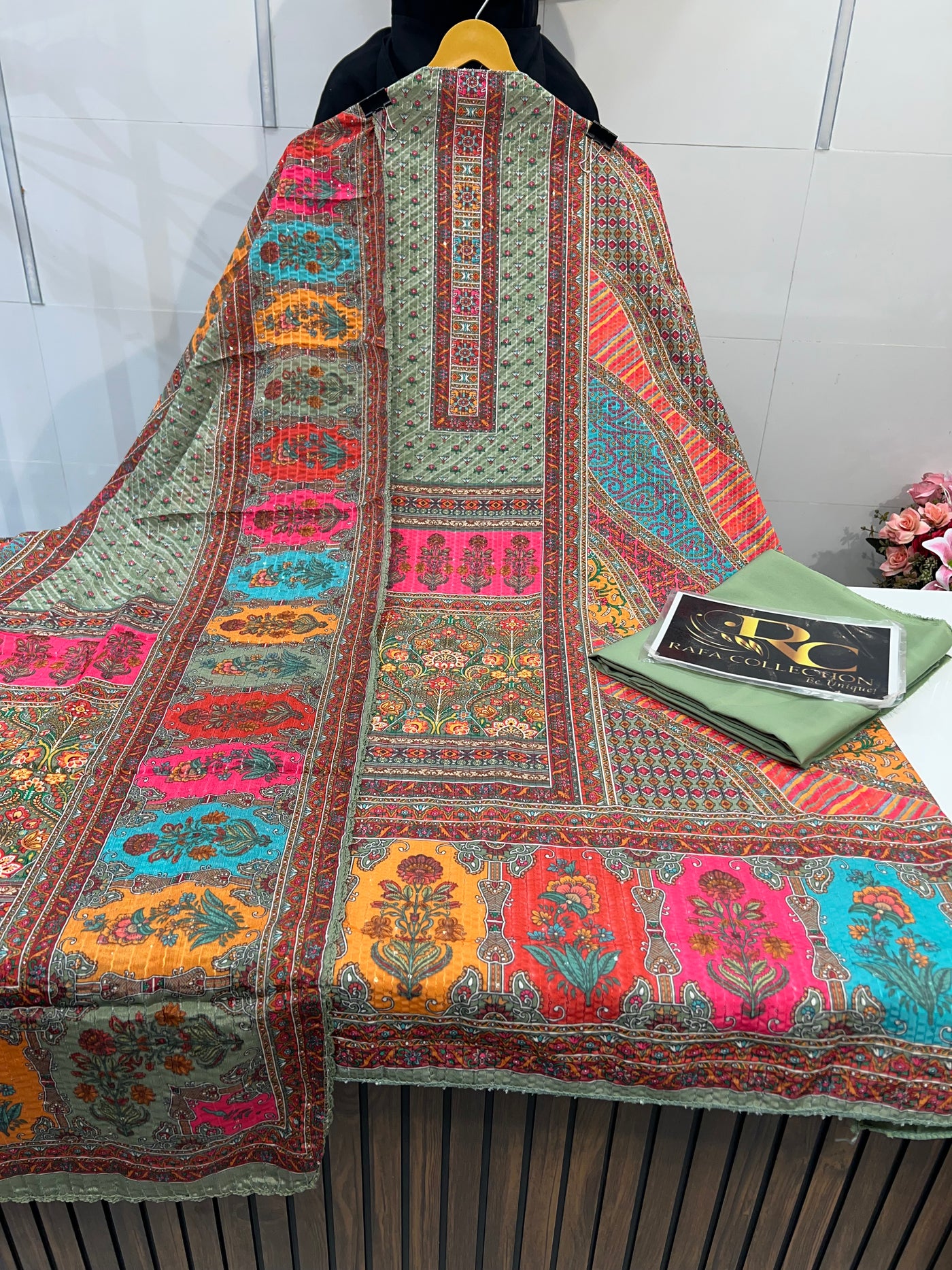 MULTI COLOUR UNSTICH SUIT 2085