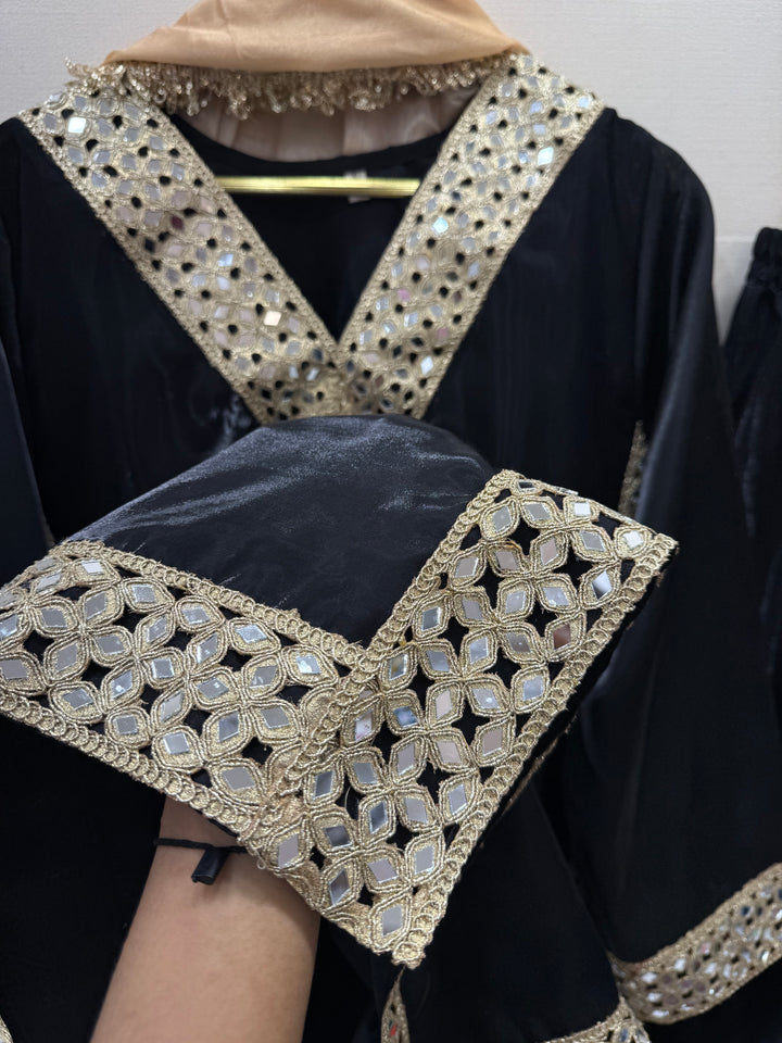 Shimmer mirror Suits