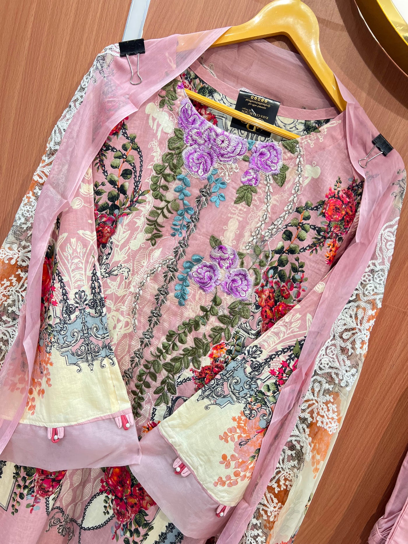 Pakistani patch work suit 2542