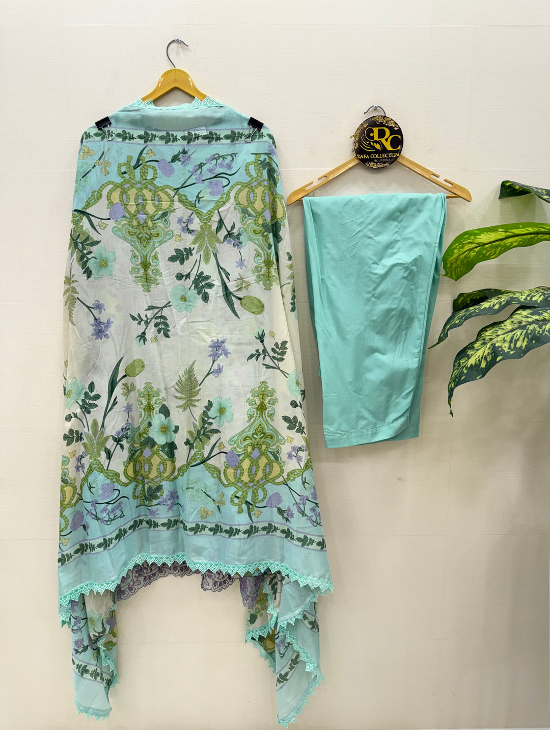 Cotton embroided suit 2941