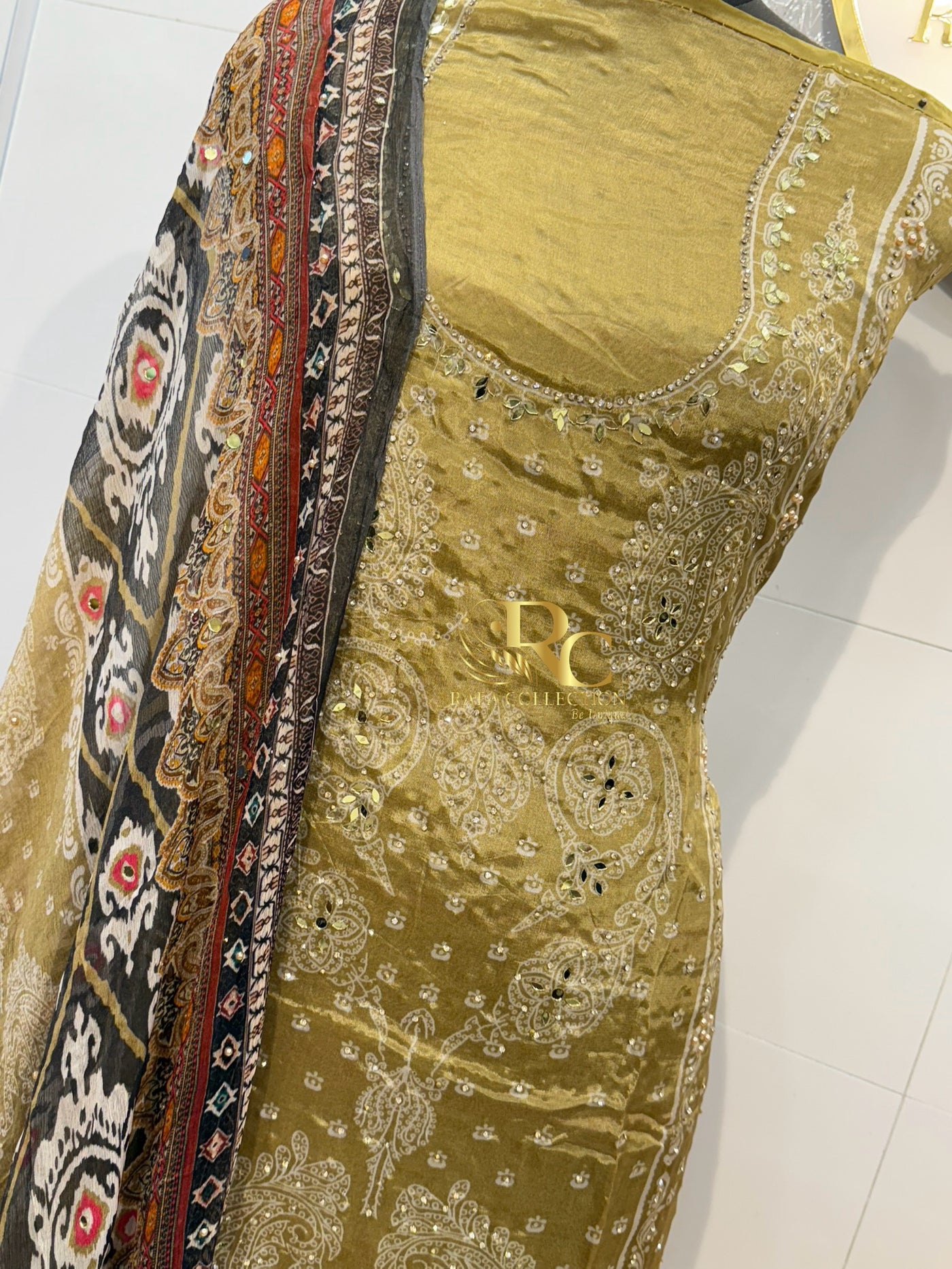 Ronak Eid ul-fitr suit- 1725