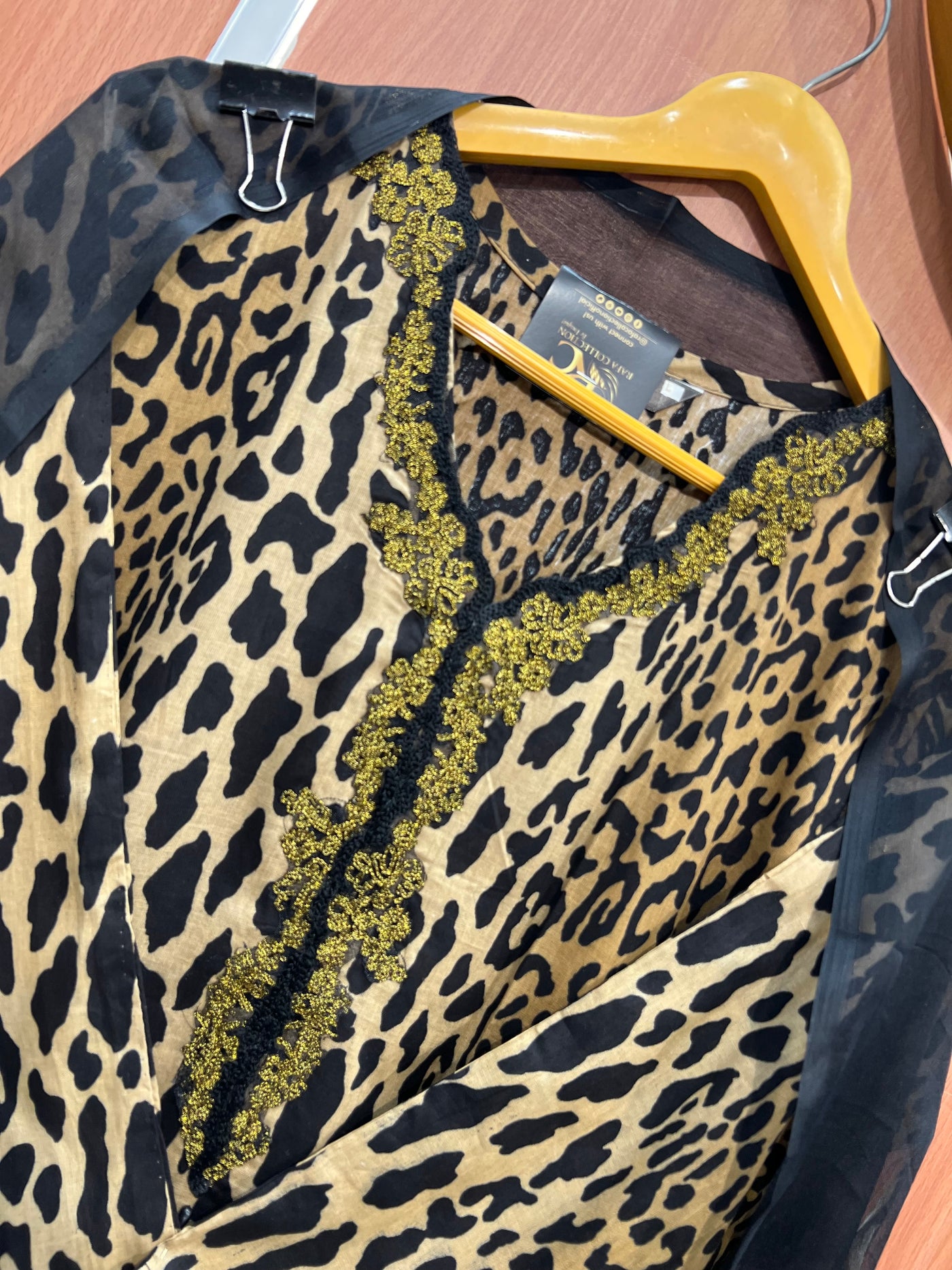 Pakistani formals suit 2649