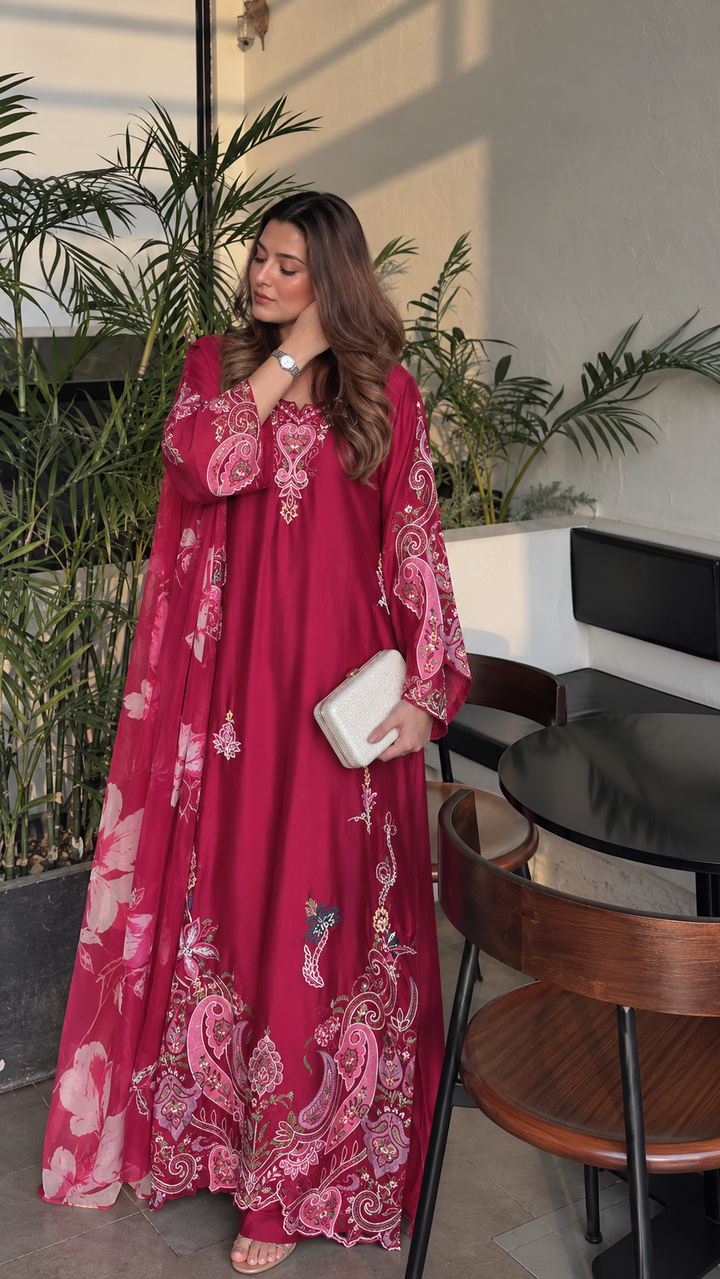 Embroidered pakistani kaftan Long Suits