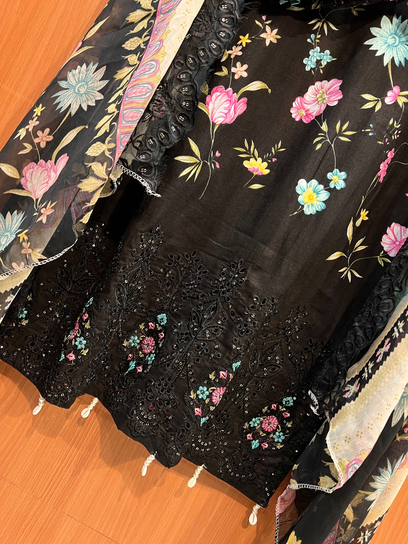 Pakistani formals 2558