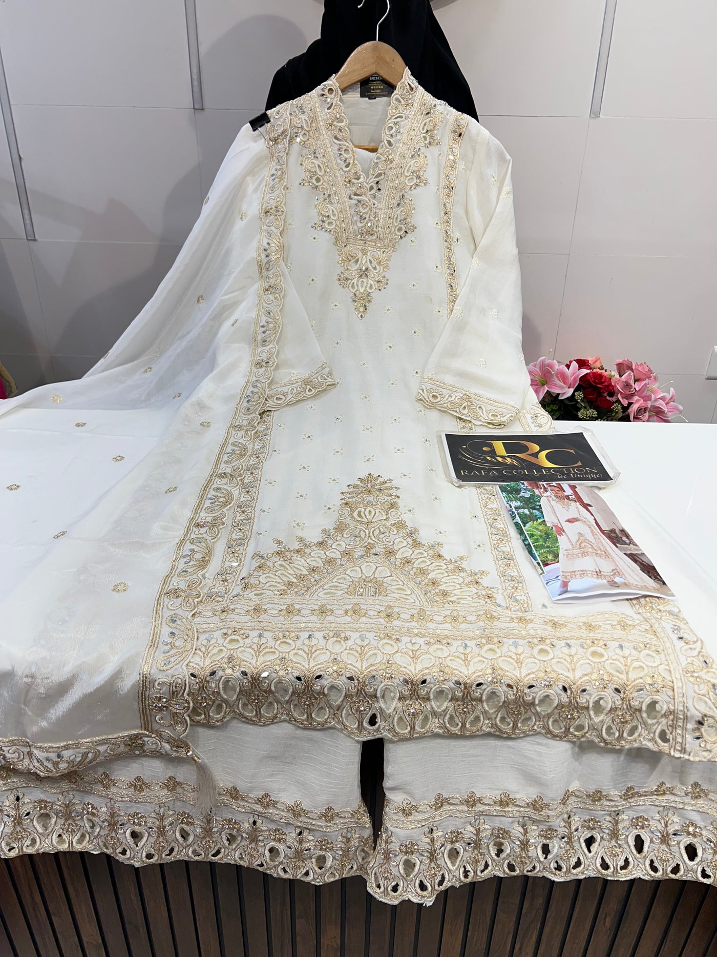 Saira special Suits 23420