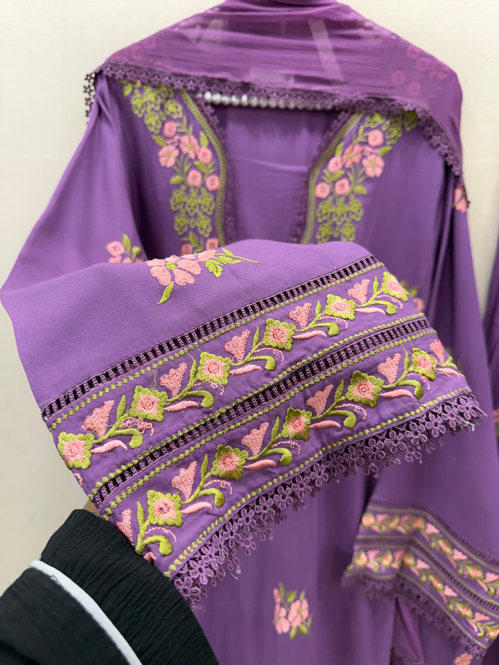 Pakistani Farshi Salwar suits