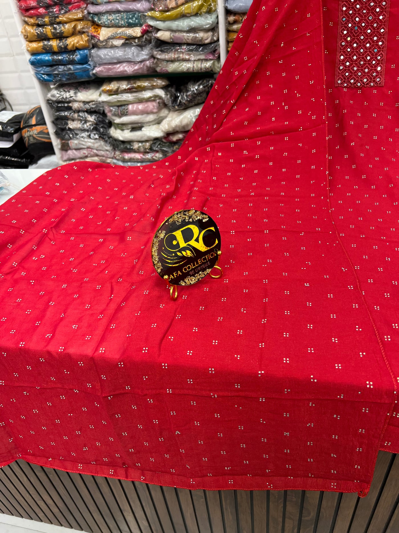 Red special Unstitched suits 90932