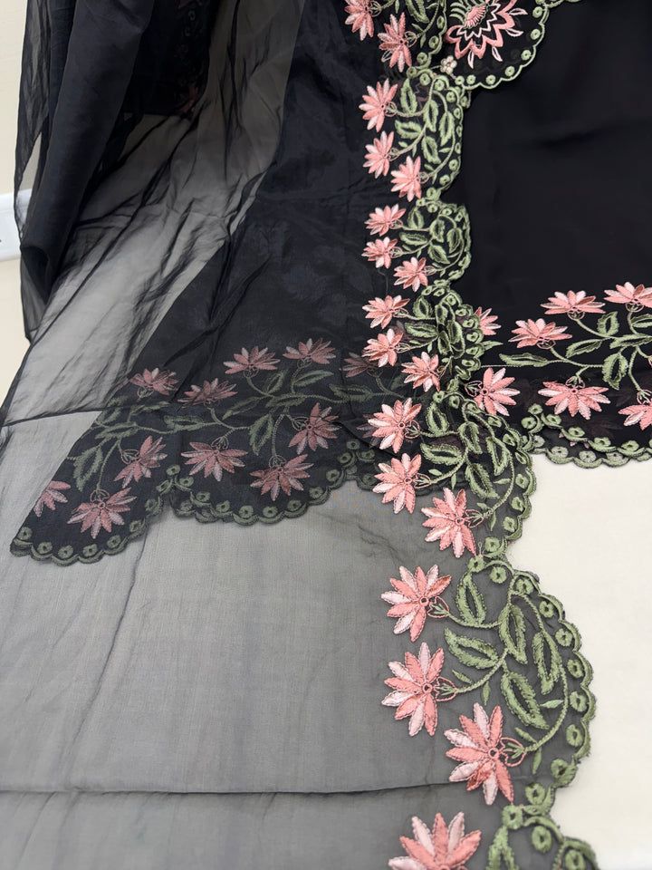 Pakistani Formals 2596