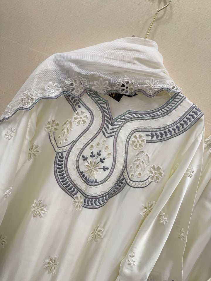 Pakistani Formal suits 2806