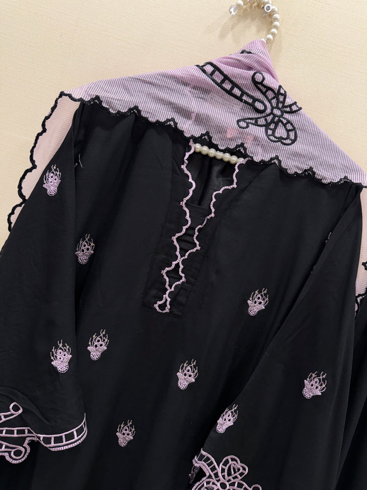 Pakistani Formals Suits 6068