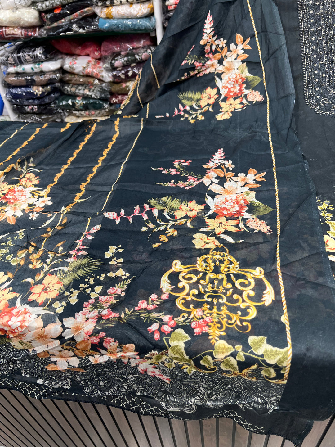 Lawn unstitch suits Nizaam 33977