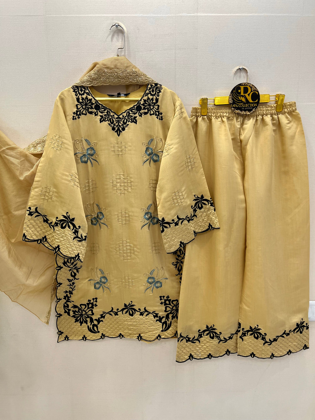 Pakistani embroidered suits