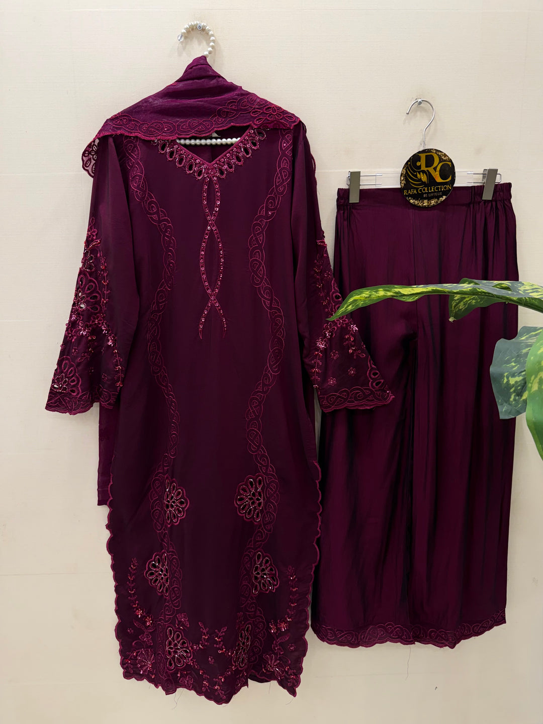 Pakistani Handwork suits