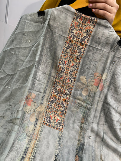 Muslin Suit 1654