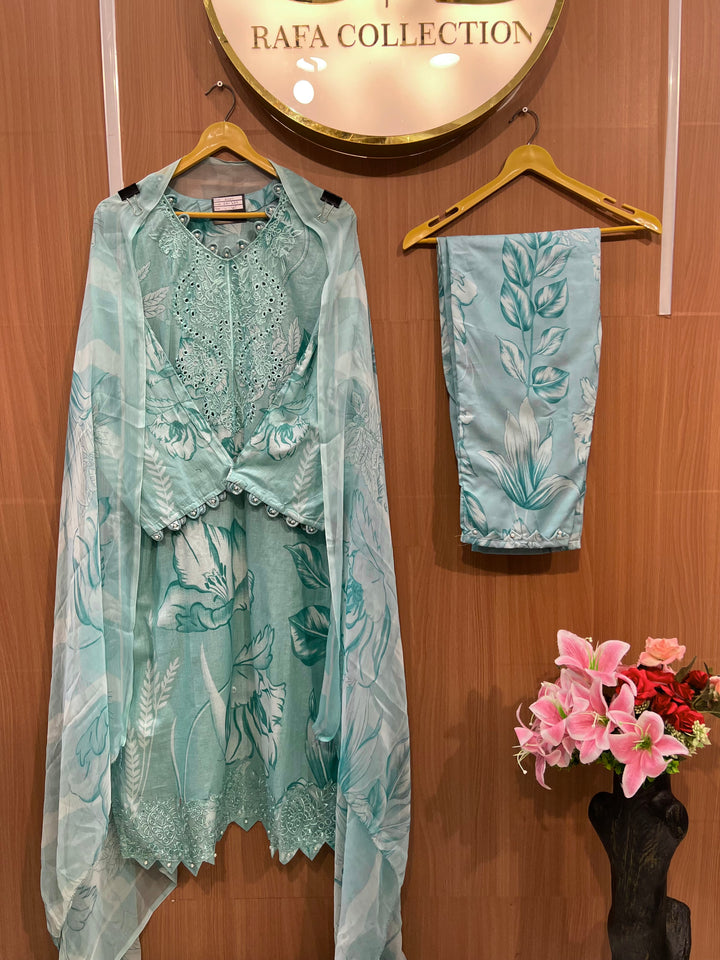 Pakistani embroided suits 2611