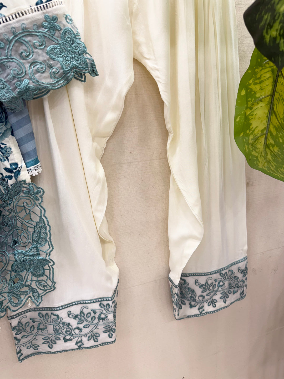 Farshi Salwar suits