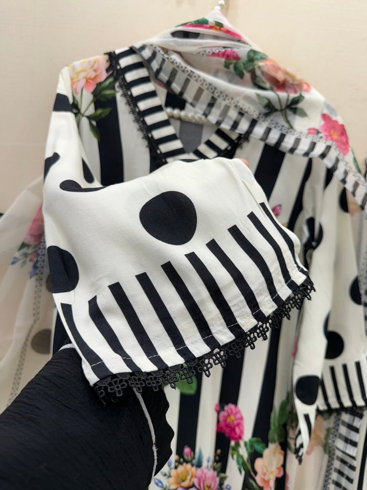 polka dot Pakistani Farshi suits