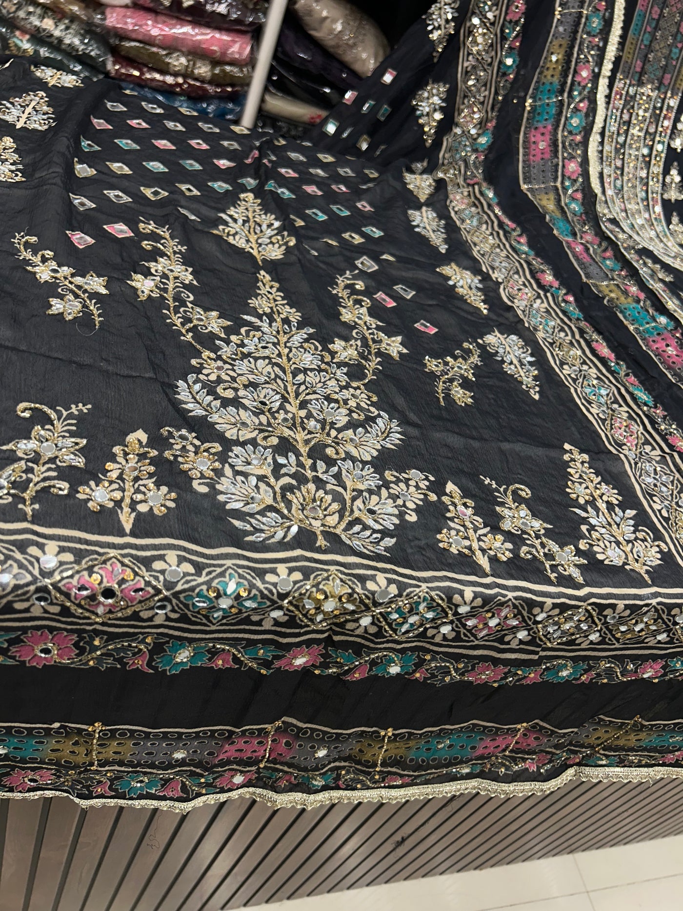 Laiba Handwork Unstitched Suit 2234