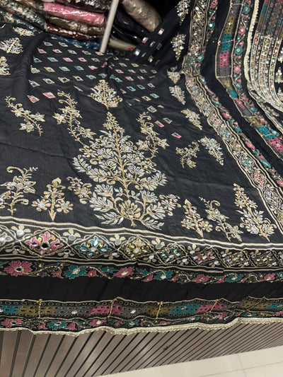 Laiba Handwork Unstitched Suit 2234