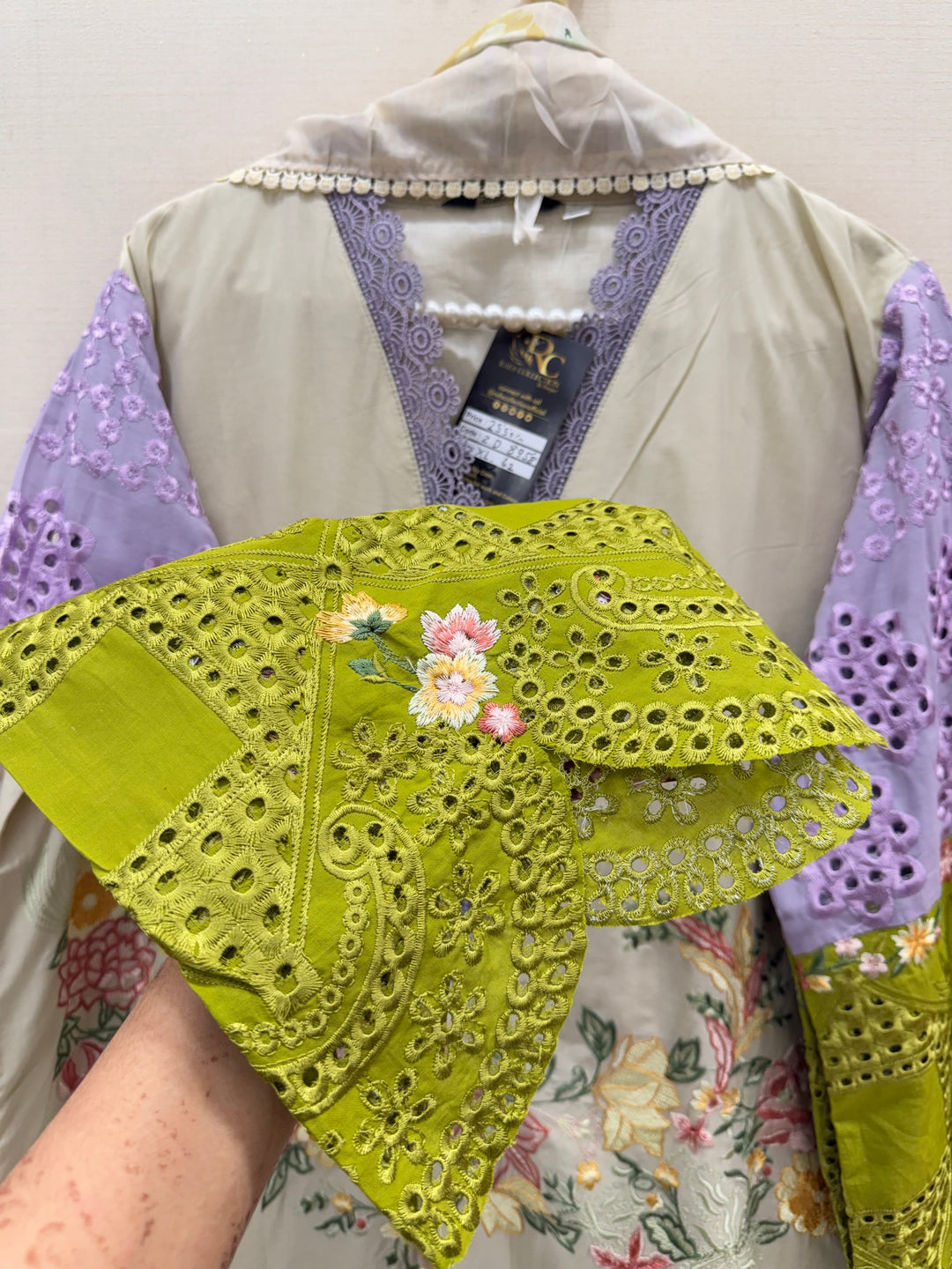 Pakistani Chikankari Suits