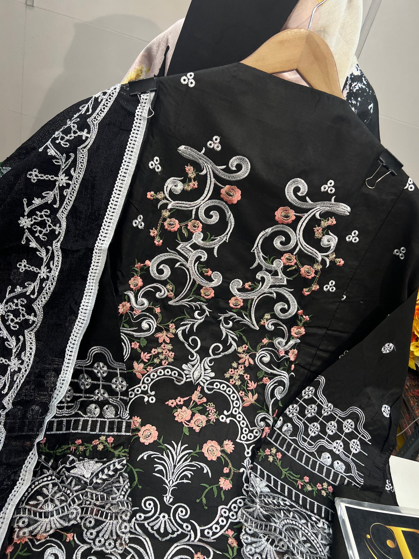 Pakistani embroided suits 1292