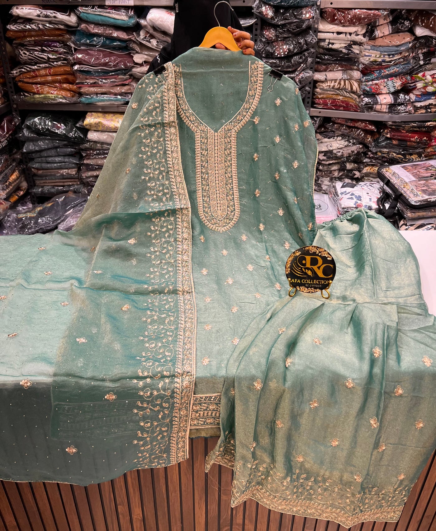 Semi stitched Garara suits 2904