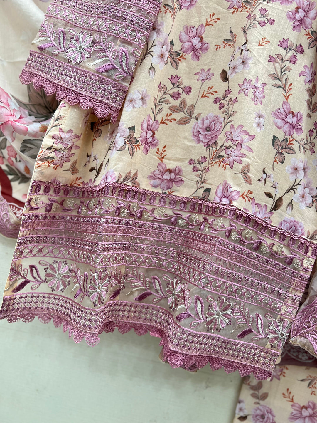 Pakistani embroidery Suits