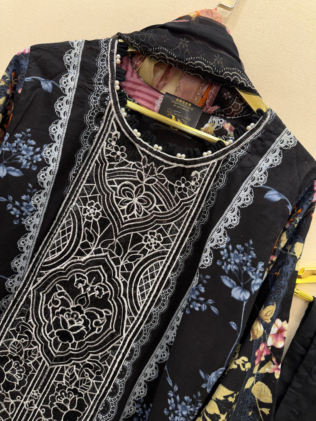 Pakistani patch work suit 2593