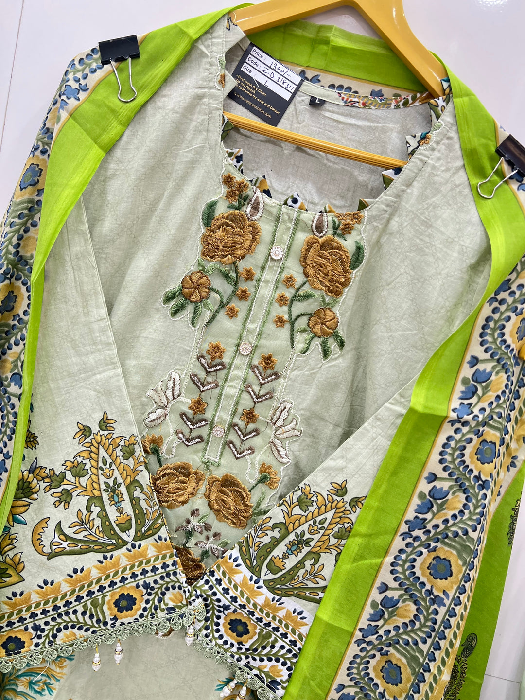Pakistani patch work suit 318311
