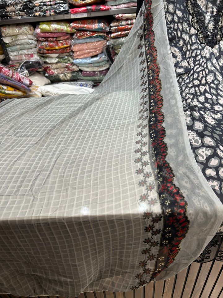 Pakistani patch work suits 2731
