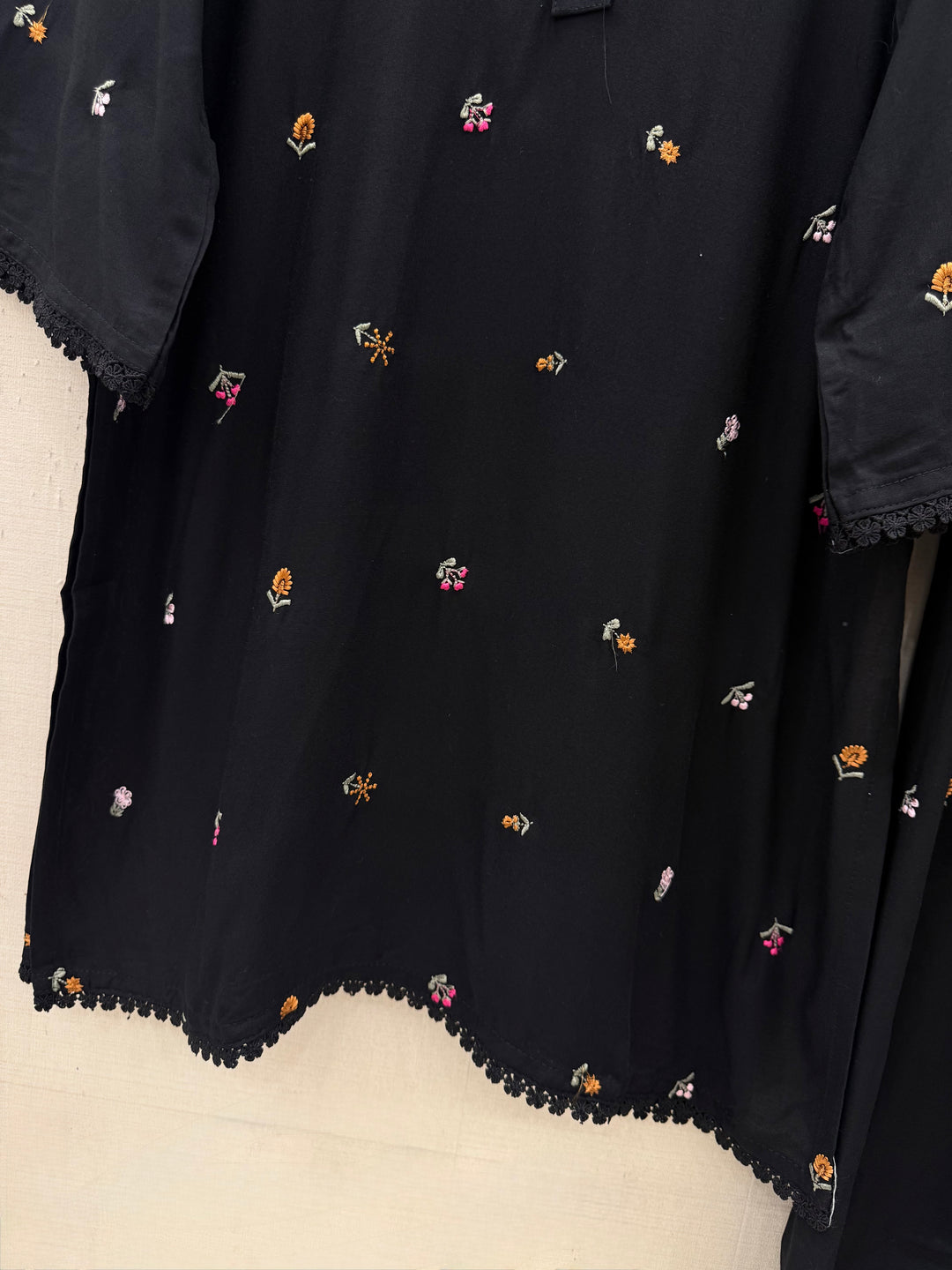 Pakistani Farshi salwar suits