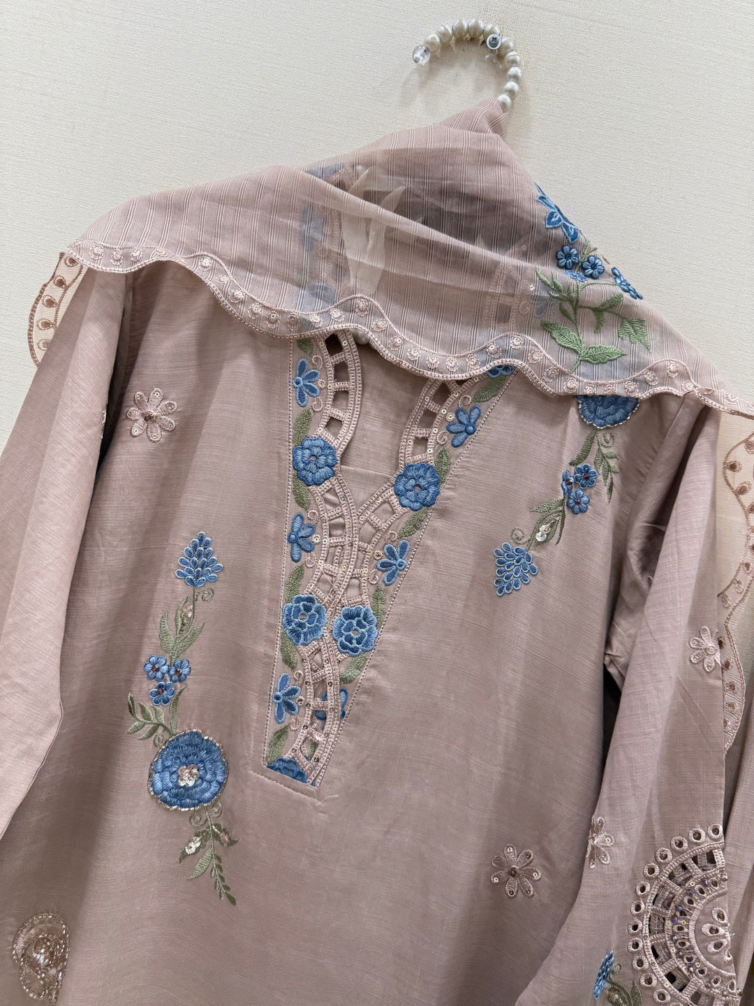 Pakistani Formals suits