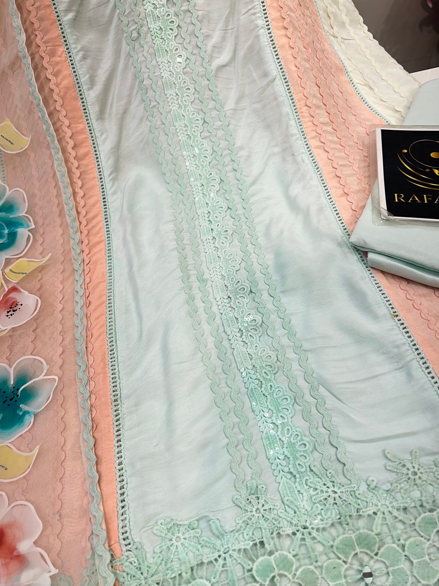 Muslin crochet Suit 1978
