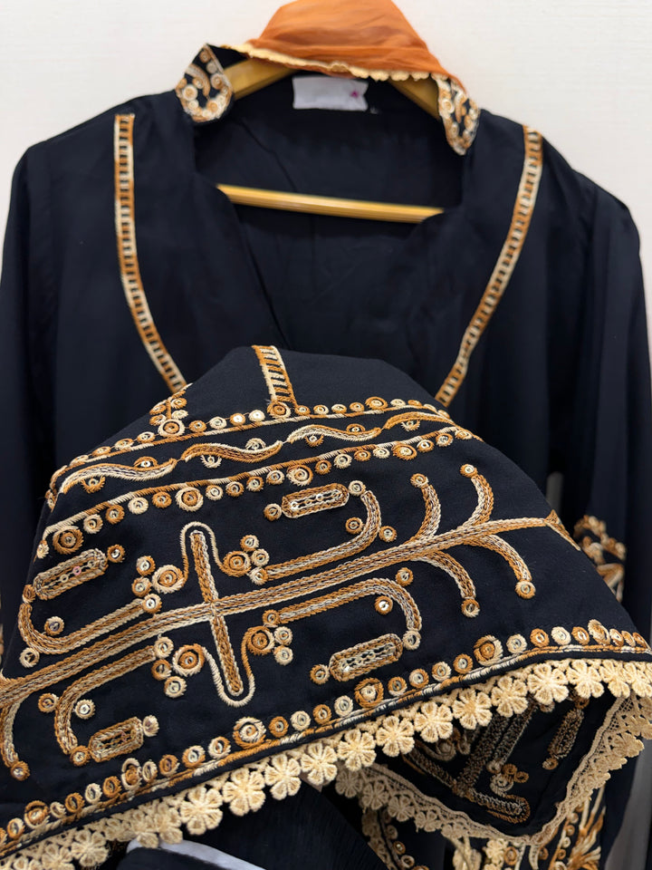 Embroided Pakistani suits