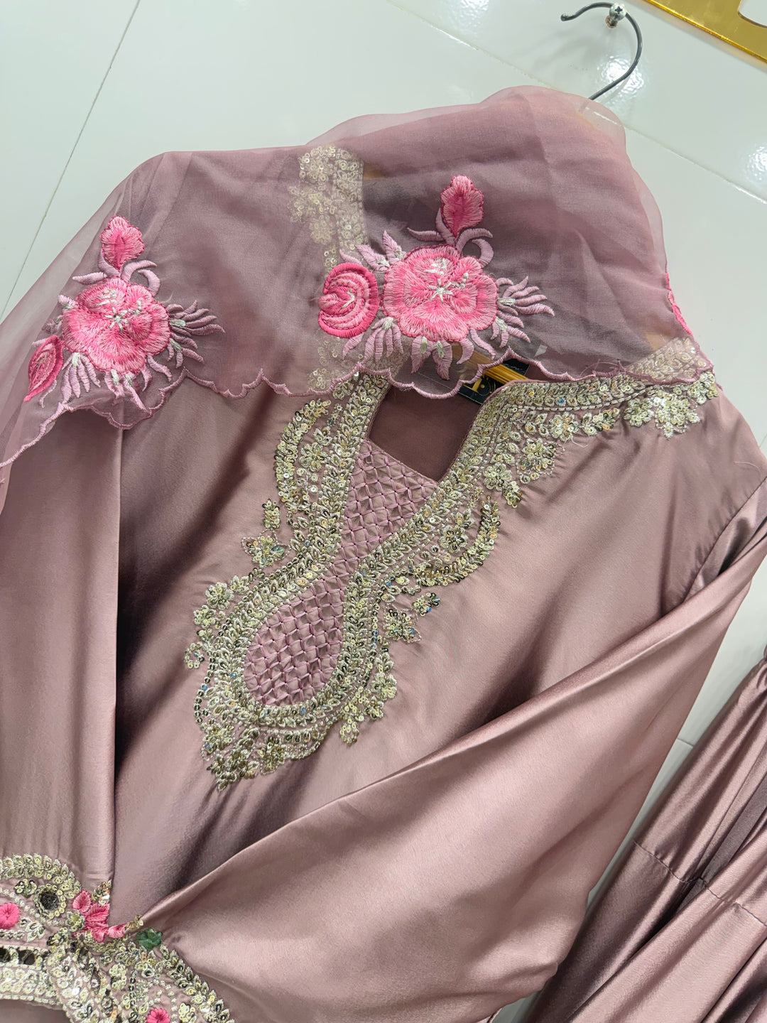 Pakistani Farshi salwar Suits