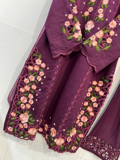 Pakistani formals 2608
